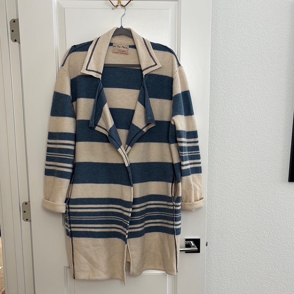 We the Free Blue and Cream Striped Women's Sweater - Picture 3 of 10